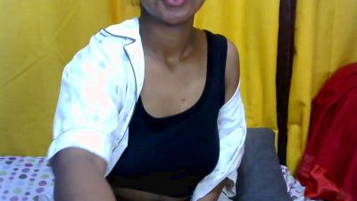 muriellahh live cam on Cam4