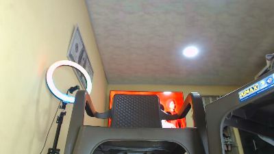 musclekila live cam on Cam4