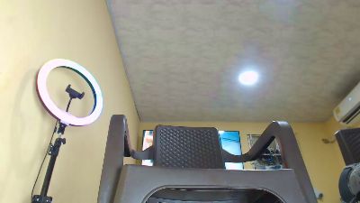 musclekila live cam on Cam4