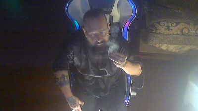 musclepigbcn live cam on Cam4