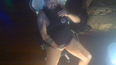 musclepigbcn live cam on Cam4