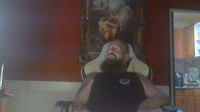 musclepigbcn live cam on Cam4