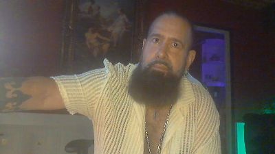 musclepigbcn live cam on Cam4
