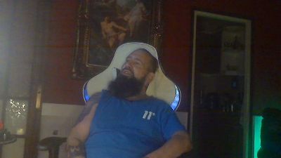 musclepigbcn live cam on Cam4