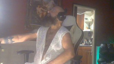 musclepigbcn live cam on Cam4