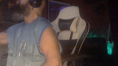 musclepigbcn live cam on Cam4
