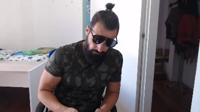 muscoloporco4 live cam on Cam4
