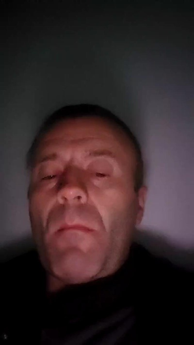 muscularbigcock live cam on Cam4