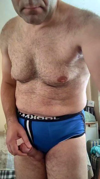muscularbigcock live cam on Cam4