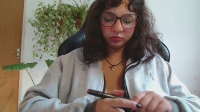 myamillor live cam on Cam4