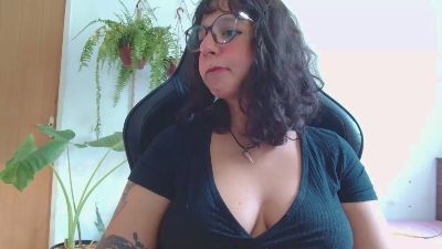 myamillor live cam on Cam4