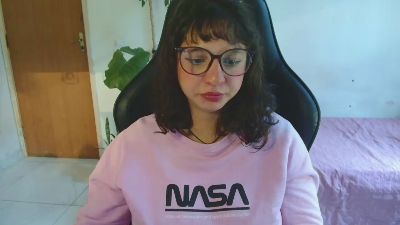 myamillor live cam on Cam4