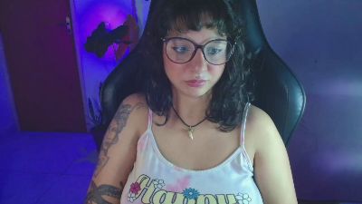 myamillor live cam on Cam4