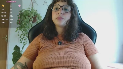 myamillor live cam on Cam4