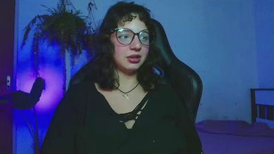 myamillor live cam on Cam4