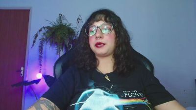 myamillor live cam on Cam4