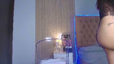 myatexas live cam on Cam4
