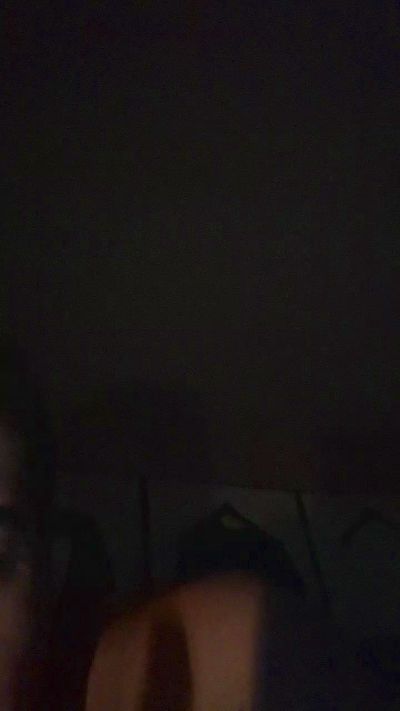mylo20 live cam on Cam4
