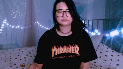 mymoonstar live cam on Cam4