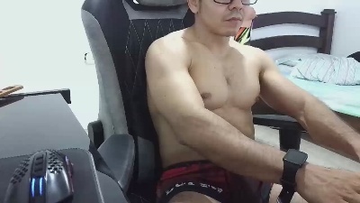 mymrmuscle live cam on Cam4