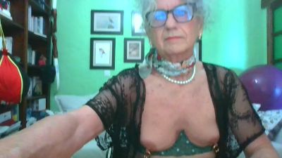 nacha8888 live cam on Cam4