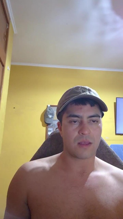nadador_fun live cam on Cam4