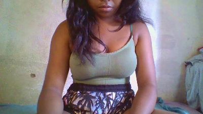 nadiah01 Live Cam on Cam4