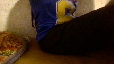 nadiah01 live cam on Cam4