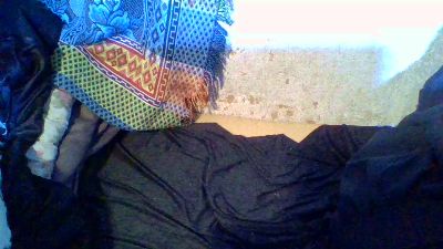 nadiah01 live cam on Cam4
