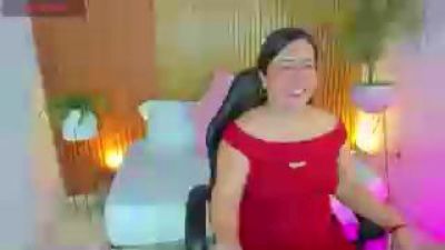 nahia_1 live cam on Cam4