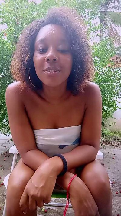 nahihot live cam on Cam4