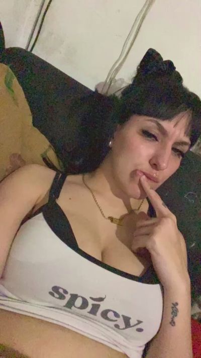 nahirrv live cam on Cam4