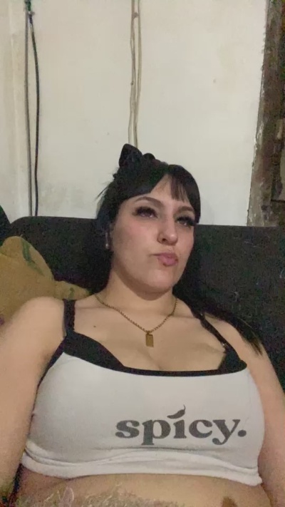 nahirrv live cam on Cam4