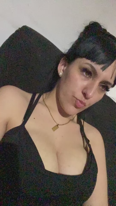 nahirrv live cam on Cam4