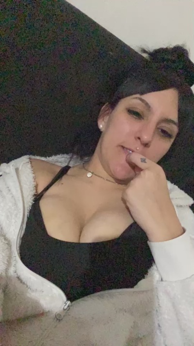 nahirrv live cam on Cam4