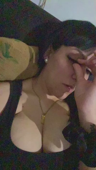 nahirrv live cam on Cam4