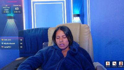 nairobi8 live cam on Cam4