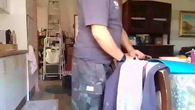 nakedworkbear2 live cam on Cam4