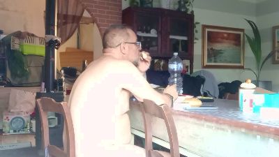 nakedworkbear2 live cam on Cam4
