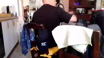 nakedworkbear2 live cam on Cam4