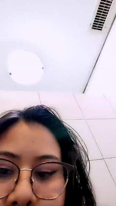 namibel live cam on Cam4