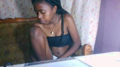 nancy4 live cam on Cam4