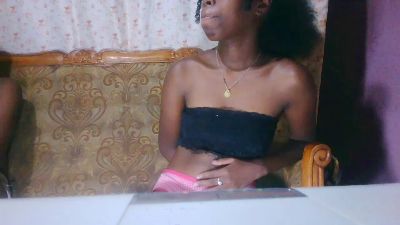 nancy4 live cam on Cam4
