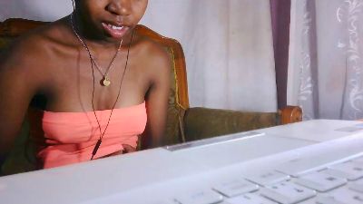 nancy4 live cam on Cam4