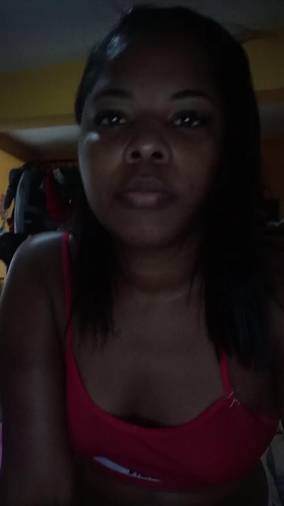 nanynegraa live cam on Cam4