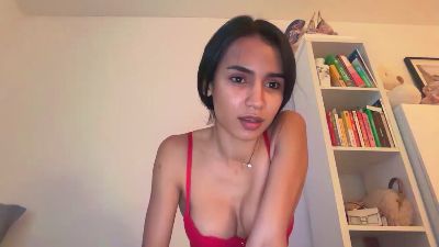 naomi352 Live Cam on Cam4