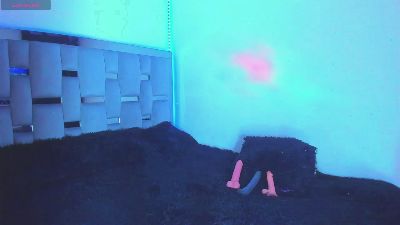 naomi_west_x live cam on Cam4