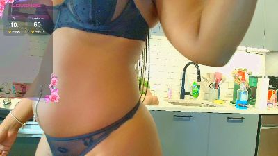 naomiruty live cam on Cam4