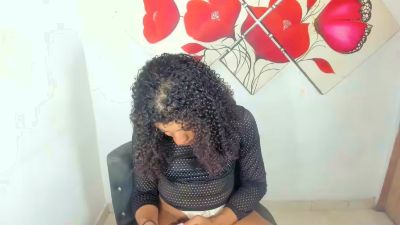 naommykristenn live cam on Cam4