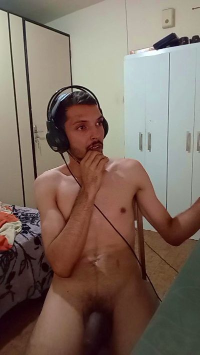 napolitano231 live cam on Cam4